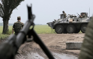 Соцсети:  украинские военные попали в засаду по дороге в Славянск