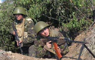 На Донбассе произошли столкновения на блокпостах силовиков, есть раненые