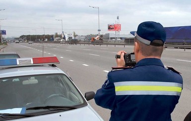 ГАИ хочет повесить на проблемные авто электронные браслеты