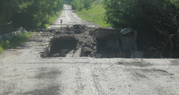 В Донецкой области взорвали два моста