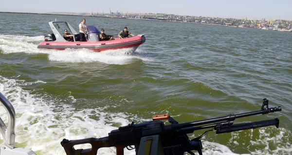 Госпогранслужба: Мариуполь не атаковали с воздуха и моря