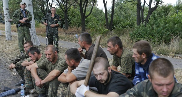 Сторонники ЛНР пообещали к концу недели  освободить 863 пленных