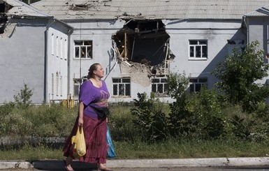 По Донецку продолжают летать снаряды, звучит канонада