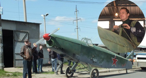 Бизнесмен собрал в своем гараже бомбардировщик