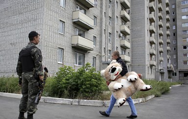 Скандалы в батальонах: разве могут герои быть мародерами