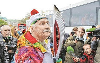 Владимир Зельдин: Друзья, не верьте слухам, я жив!