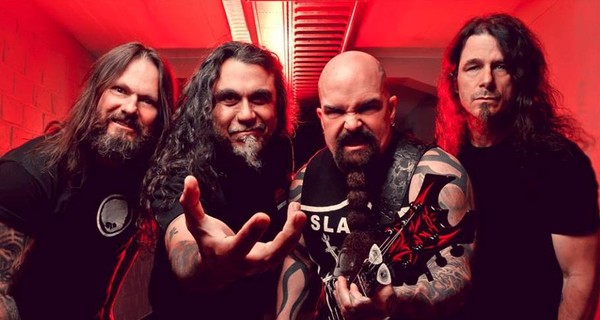 Суровые музыканты Slayer спасли бродячего котенка