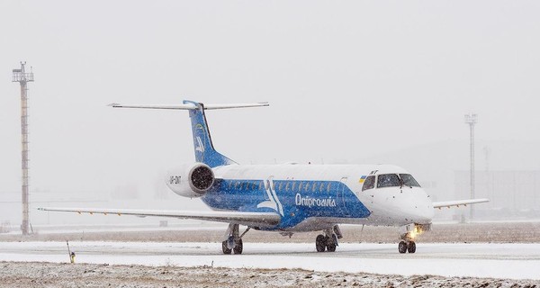 Днепропетровский аэропорт заработает в понедельник