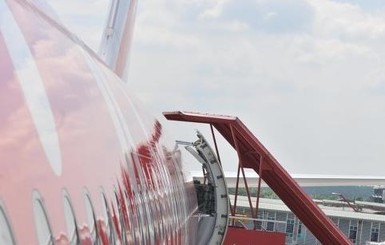 Найдено тело еще одного пассажира Air Asia 