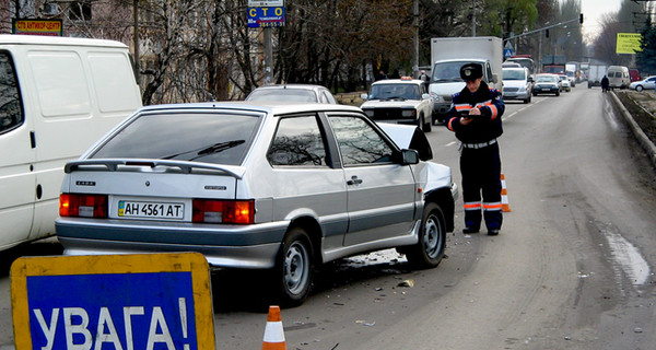 Во Львове в прошлом году произошло 666 аварий