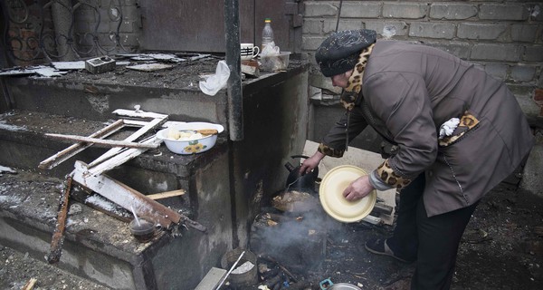 В Донецкой области число городов оставшихся без света, тепла и газа уже исчисляется десятками