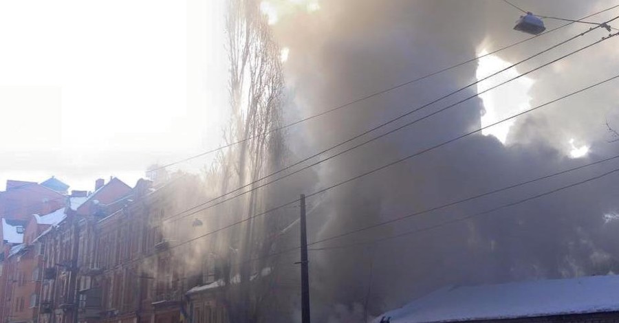 В центре Киева горел дом