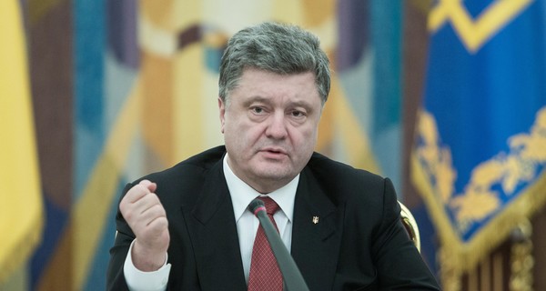 Порошенко подписал указ СНБО о чрезвычайных мерах противодействия российской угрозе и терроризму