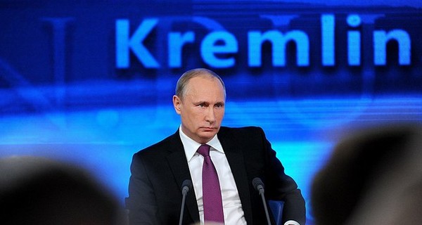 Путин назвал убийство Немцова провокацией