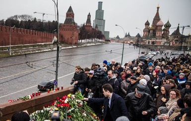 В Москве завершился траурный марш в память о погибшем Немцове