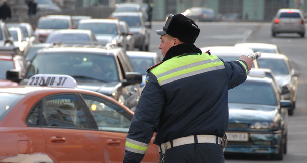 Прокуратура начала обыск главного управления ГАИ Киева