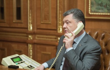 Меркель и Порошенко обсудили санкции против России