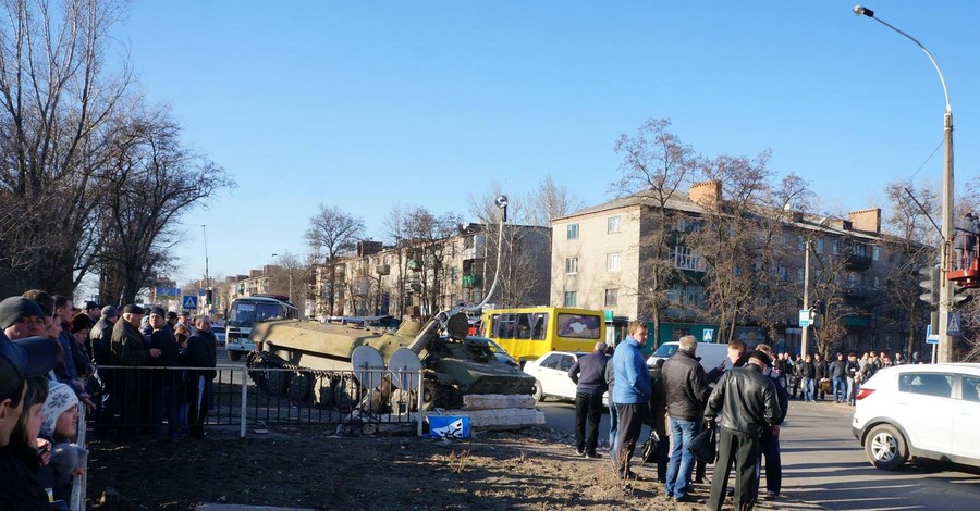 Источники: военные из Константиновки находятся в гарнизонной гауптвахте Краматорска