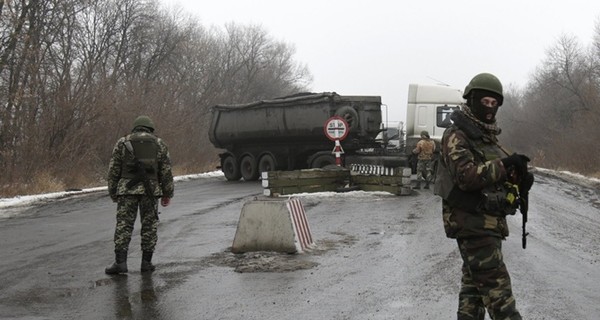 В Песках и Авдеевке обстрелов не было – киборг