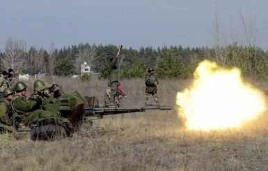 На Днепропетровщине мобилизованных учат боевые инструкторы из АТО