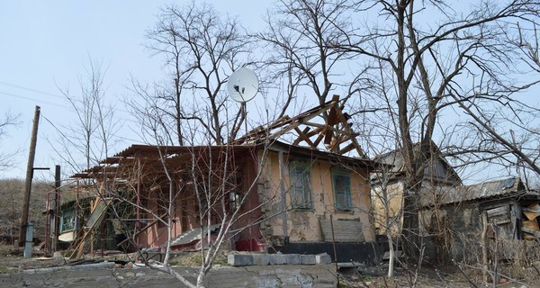 Москаль показал разрушенное село под Луганском