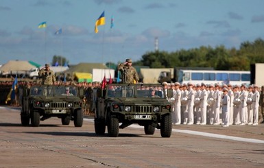 Без завышенных затрат проведем в стране парад