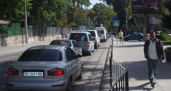 Во Львов вернулись пробки