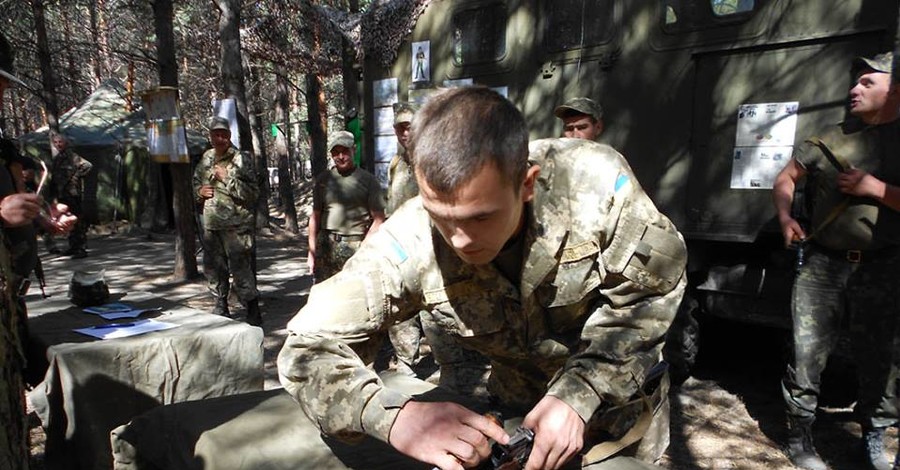 Штаб АТО: противник пытался спровоцировать военных на конфликт