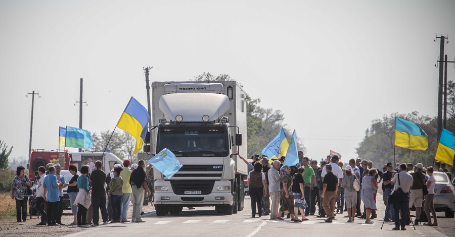 Официально: ситуация на въездах в Крым контролируемая