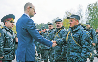 Ветераны АТО пойдут служить в контрактную армию, полицию и КОРД 