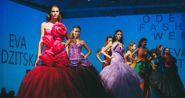 Odessa Fashion Week: наряды показывали подростки и беременные