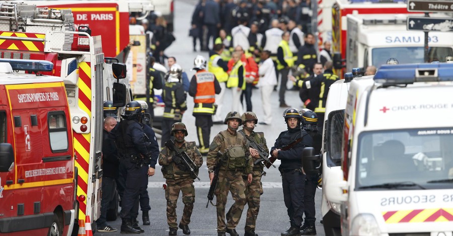 В Париже задержаны уже пятеро боевиков