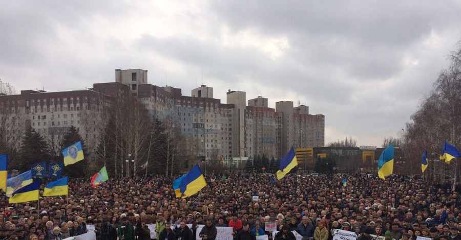 В Кривом Роге появился палаточный городок