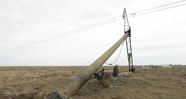 Свет в Крыму частично вернут уже сегодня  