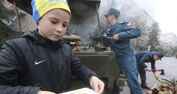 В Крыму продлили каникулы и массово отправляют людей в отпуск 