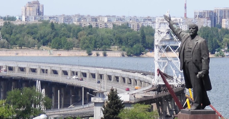 В Запорожье подсчитали затраты на переименования