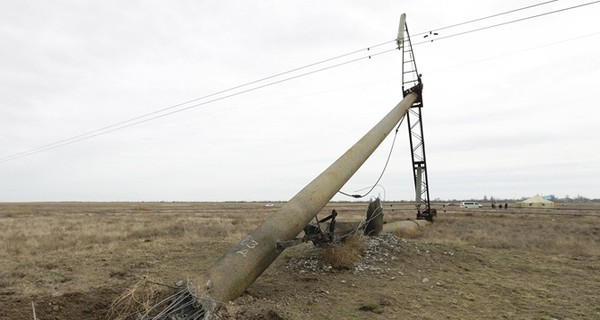 Активисты не дали запустить ЛЭП в Херсоне