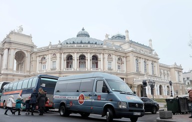 В Одессе переселенец из АТО придумал такси для инвалидов