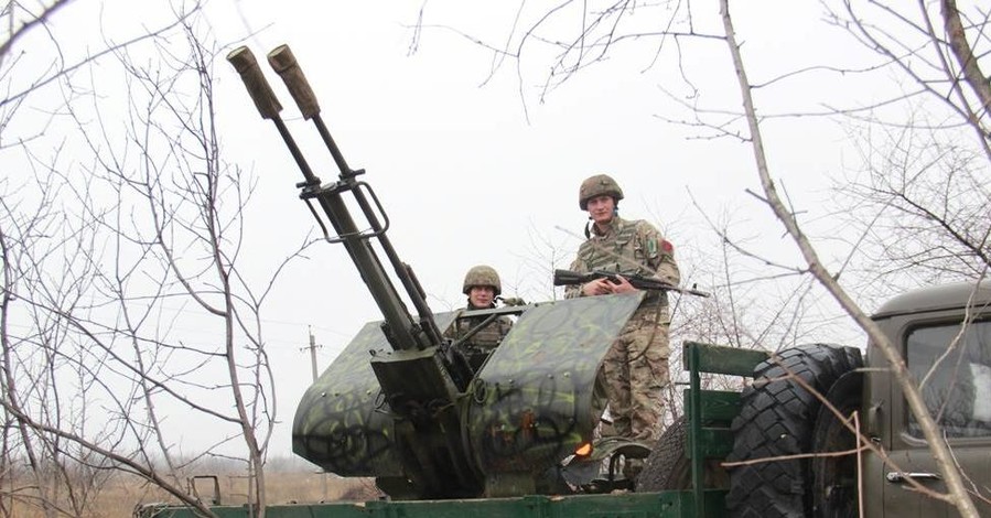 Противник обстрелял украинских военных в районе Опытного