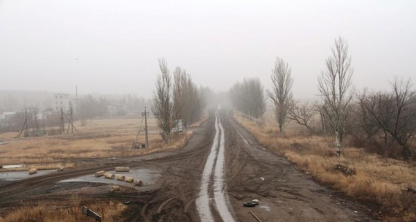 В поселке Коминтерново ОБСЕ застало вооруженных пехотинцев 