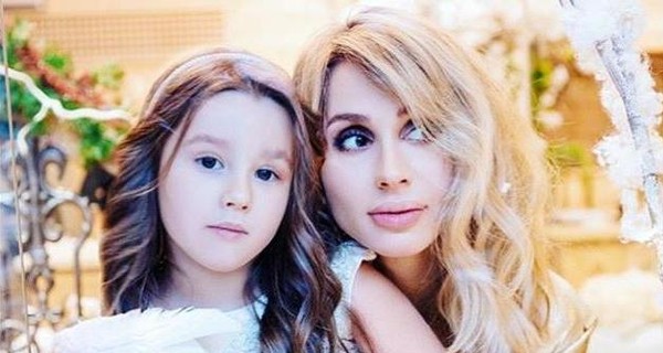 LOBODA поздравила украинцев с Рождеством и показала дочку