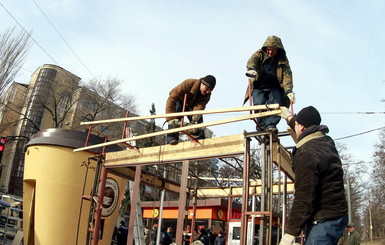 В Днепропетровске началась война с МАФами