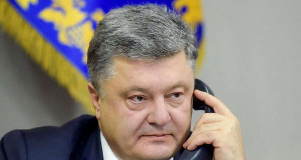 Порошенко попросил Меркель и Олланда ускорить предоставление безвизового режима