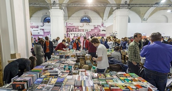 В Украине стали меньше печатать книг на русском языке