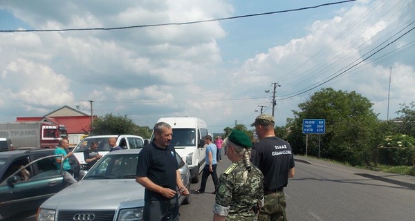 Забастовка таможенников: на границе с Польшей застряло больше тысячи машин