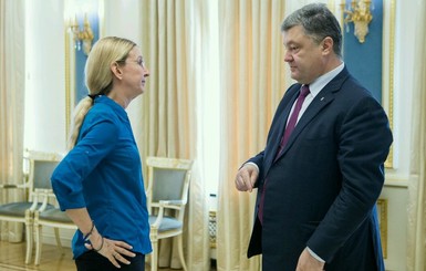 Порошенко предложил волонтеру должность заместителя главы Минздрава