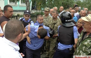 Полицейский беспредел в Кривом Озере: надели наручники и убили  