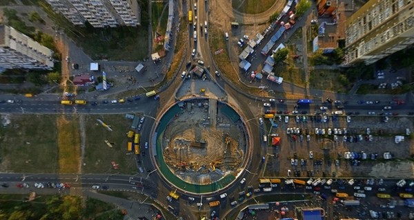 Власти объяснили, почему метро 