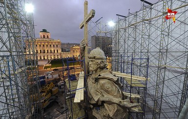 Автор памятника Владимиру в Москве: 