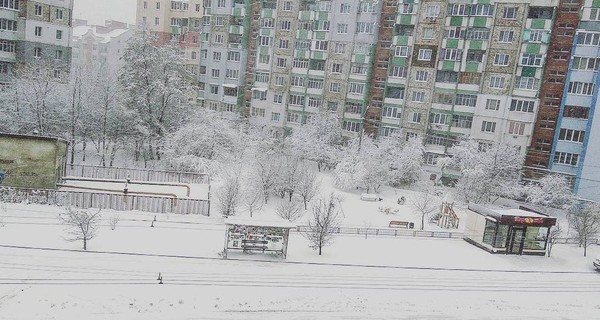 Метели и дожди оставили без света населенные пункты в шести областях